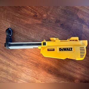 Dewalt Dust Extractor Attachment DWH205DH